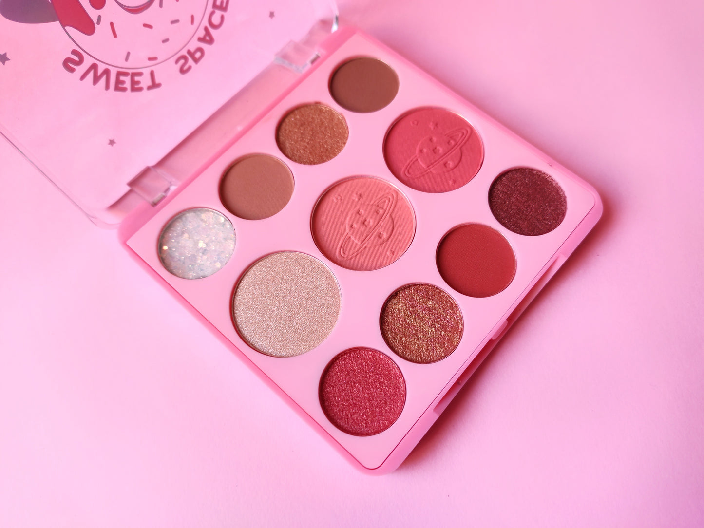 Sombras y blush Saniye Sweet space