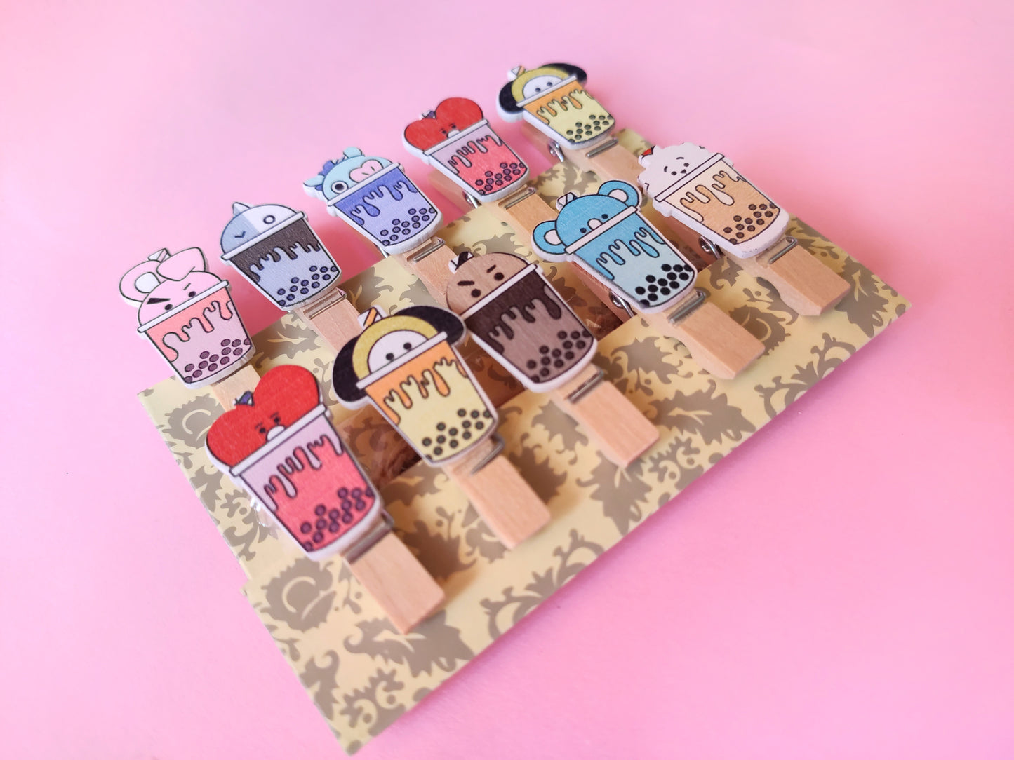 BT21 Soda Wooden Tongs