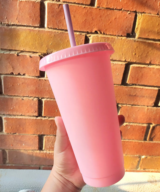 Reusable pastel cup